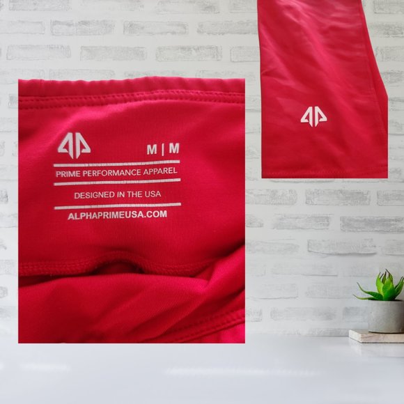 Alpha Prime Z Fierce Capri Workout Legging - Picture 5 of 7